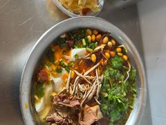 -老五鸡丝豆花面粉(瑞金北路68号院店)