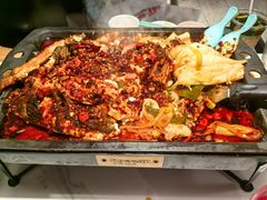 -江边城外烤全鱼(世茂广场店)