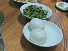 -芦茨金富饭庄·25年老字号·专做稻草鸡