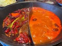-冯校长老火锅(中联广场店)