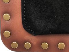 -爱革·洗衣改衣·洗鞋修鞋·洗包修包·奢侈品护理(宝地广场店)