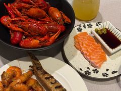 -广州万富希尔顿酒店·感趣自助餐厅·金秋蟹宴生蚝海鲜刺身