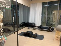 -乐刻瑜伽·普拉提·小瑜荚YogaPod(滨江银泰店)
