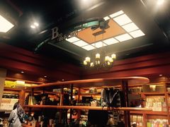 -西西弗书店&矢量咖啡(静安大悦城店)