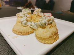 牛油果鲜虾塔-望乡楼上海菜(日月光店)