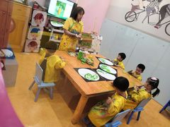 -想象乐创意早教托育中心(殷高西路店)