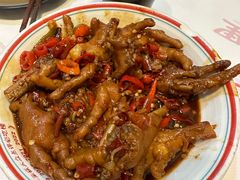 -堂瓦里·33年传统赣菜(第一街区店)