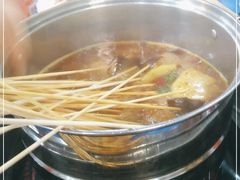 -马路边边麻辣烫串串火锅(体育西路店)