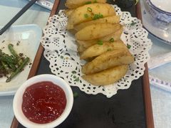 -马尔龙新疆饭店·清真(瑞景店)