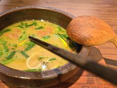 -良米山·云南野生菌过桥米线(上海首店)