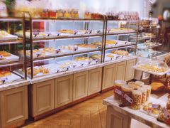 面包甜点陈列柜-TOUCH泰奇(金桥长岛路店)