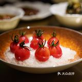 这里的萝卜干竟然塞进了臭豆腐里