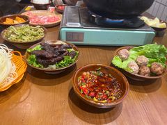 -黔有有贵州酸汤夺夺粉火锅(五味十字店)