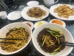 炸酱面-桃园中华料理炸酱面(燕儿岛路店)