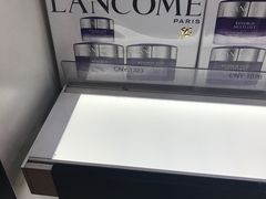 -日上免税店(三径路t3店)