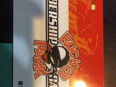 -洛克公园·篮球·足球·羽毛球(莘庄店)