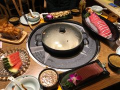 -三人行骨头王火锅(长寿店)