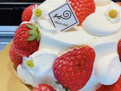 -花花卷卷·鲜食蛋糕(静安久光百货店)