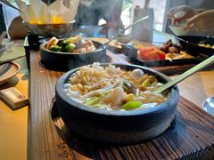 -穹六人间 people 6(岳阳路店)