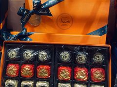 -VENCHI 闻绮(广州太古汇店)