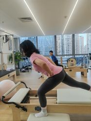 -AN普拉提女子健身工作室