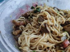 -阿阳牛腩腌面店