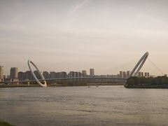 -南京眼步行桥