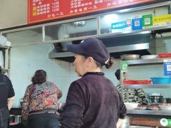 -肖娭毑老面馆(自然岭路店)