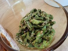 炒豆角-咱家王新国把子肉(县东巷店)