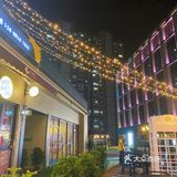 仲夏傍晚の露天花园宵夜