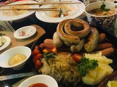 -马迭尔德式西餐精酿啤酒屋(中央大街店)