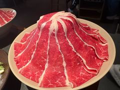 -牛YO寿喜烧·铁板烧和牛火锅自助(市府恒隆店)