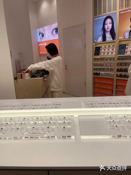moody彩瞳(环宇城店)图片