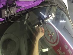 -鲨鱼皮汽车凹陷玻璃修复(静安店)