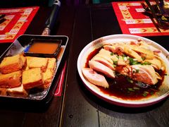 -钳真多钓虾馆·小龙虾海鲜烧烤(九六广场店)