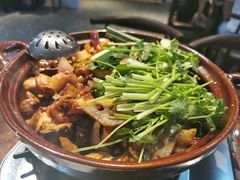 -胡须佬鸡煲四季火锅(海雅缤纷城店)
