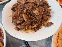 -汗腾格里·风味餐厅(新疆驻京办店)