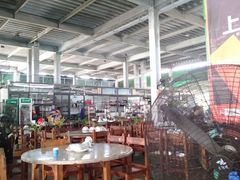 大堂-四川小胡子海鲜(丁村万人海鲜广场店)