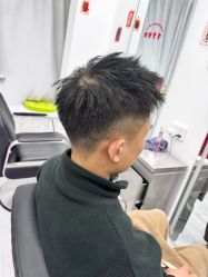 -LILI·HAIR SALON理理造型