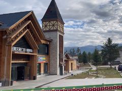 -喀纳斯鸿福生态度假酒店