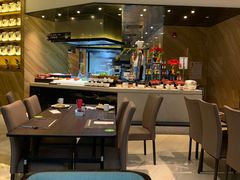 -元素自助餐厅·生蚝·海鲜·刺身(萝岗汇华希尔顿逸林酒店)