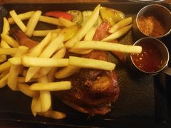 -麦落精酿啤酒餐吧(先农大院店)