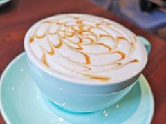 -Fridi Patisserie Cafe