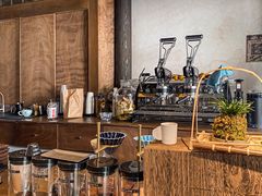 -Metal hands·铁手咖啡