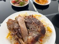 -特丰抓饭(莱茵庄园店)