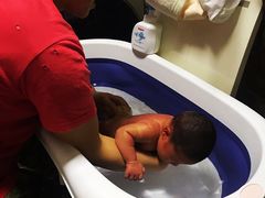 -爱月宝月嫂·育儿嫂(哈尔滨总店)