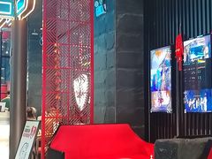 -屋有岛沉浸游戏旗舰店(中山公园店)
