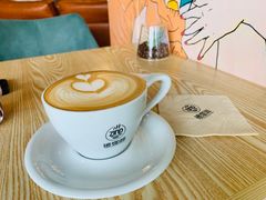 -ZING COFFEE 镜咖啡