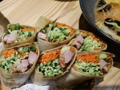 -小镇大厨新概念复合中餐厅(万达广场大连高新店)