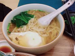-一本钓鲔鱼屋